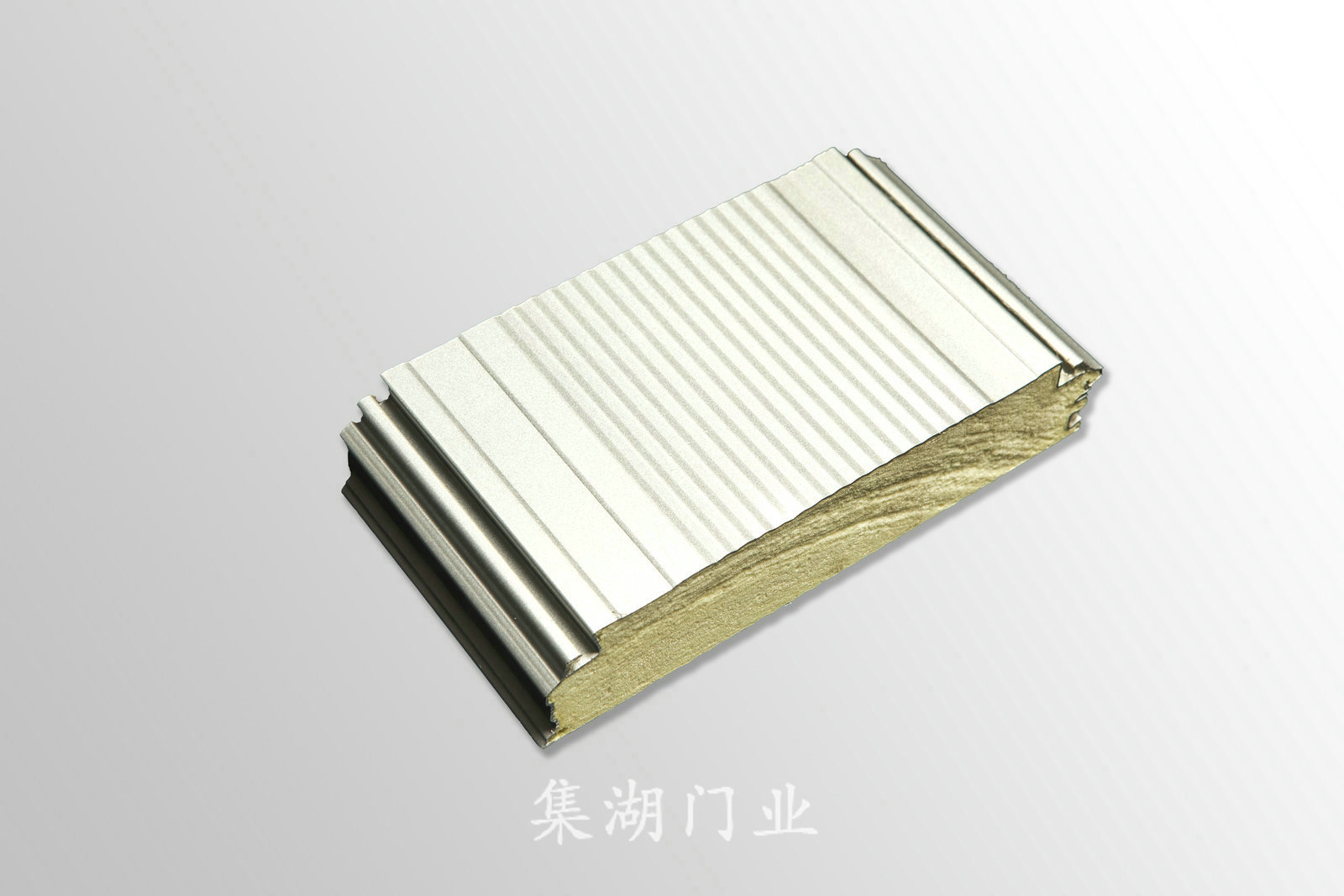 涡轮硬质快速门铝合金聚氨酯门板